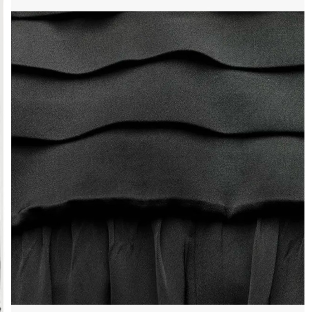 ZARA TUXEDO PANTS ZW COLLECTION
BLACK. SIZE MEDIUM - Picture 5 of 7